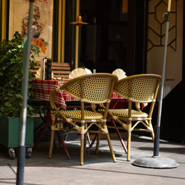 Paris - Caféstol m. armlæn - Flet-