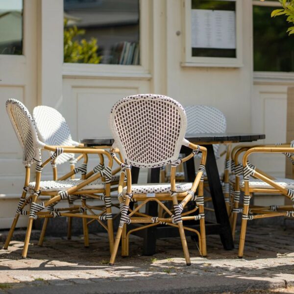 Magda - Caféstol m. armlæn - Flet-